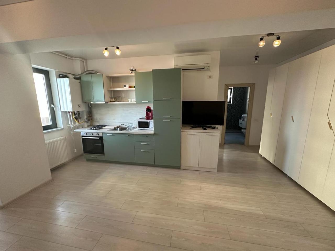 B & A Apartment