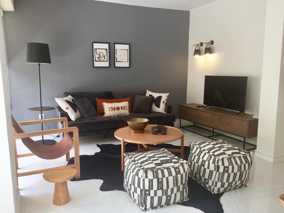 Center Of Old Town,2+1 Flat With Garden
