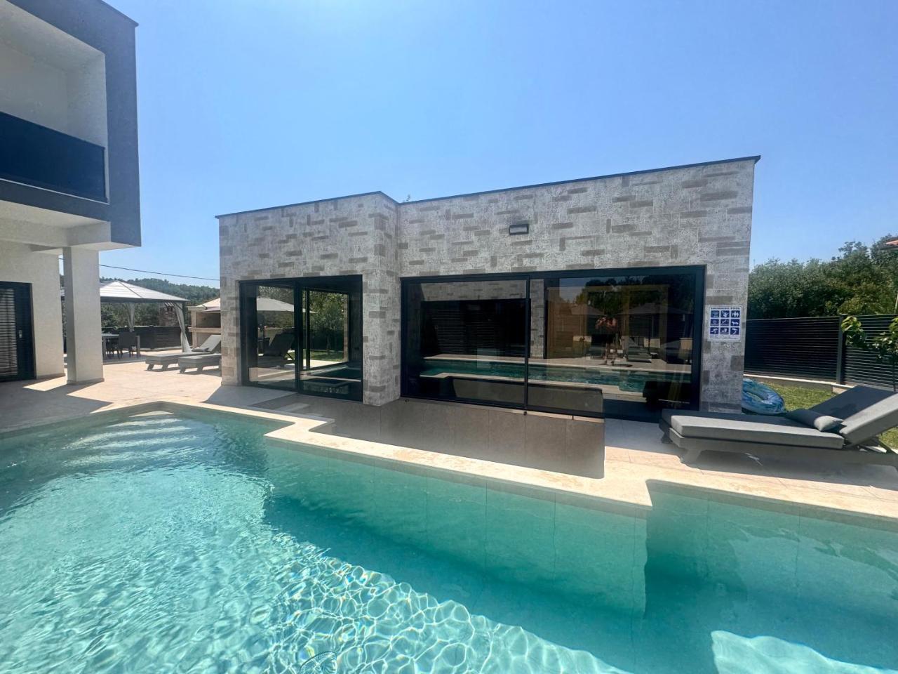 Premium Luxury Villa Ayla Wellness-sauna