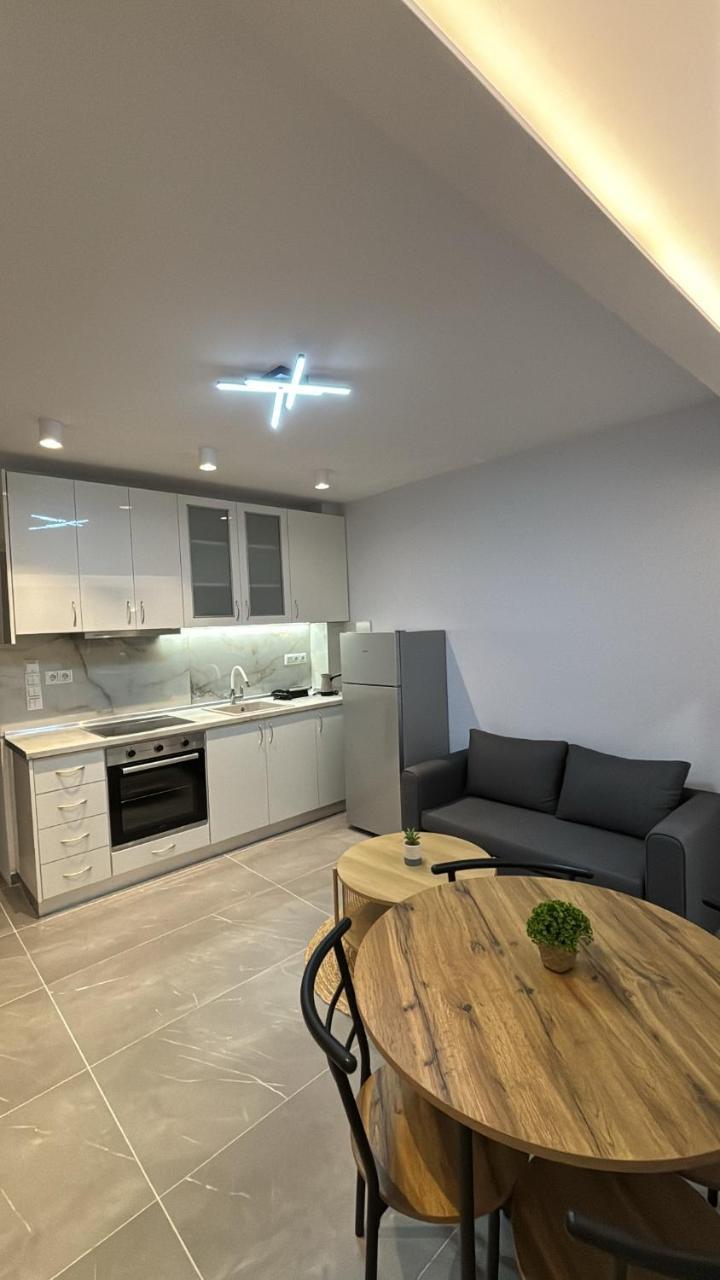 Manis Apartment