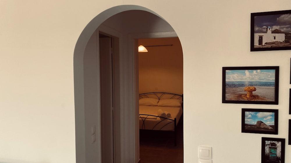 Luna D'agosto A Tinos