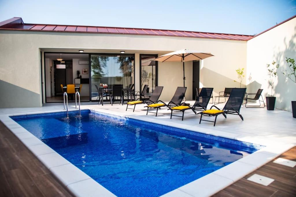 Villa Mara by Istrialux