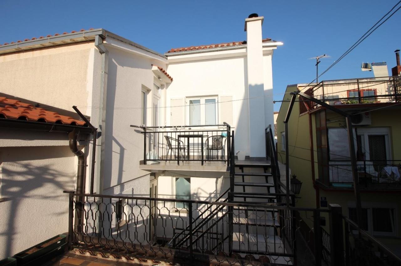 Apartments With A Parking Space Selce, Crikvenica 23352