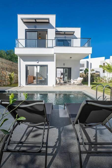 Villa Al Mare 2; Koyunbaba'da Ozel Havuzlu Villa
