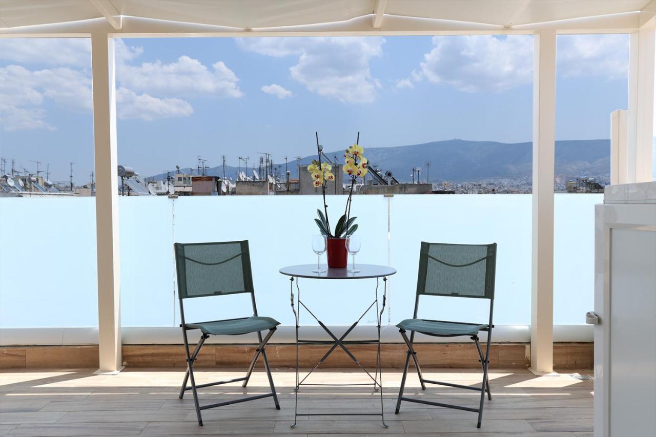 Liv View & The City Studio In Athens