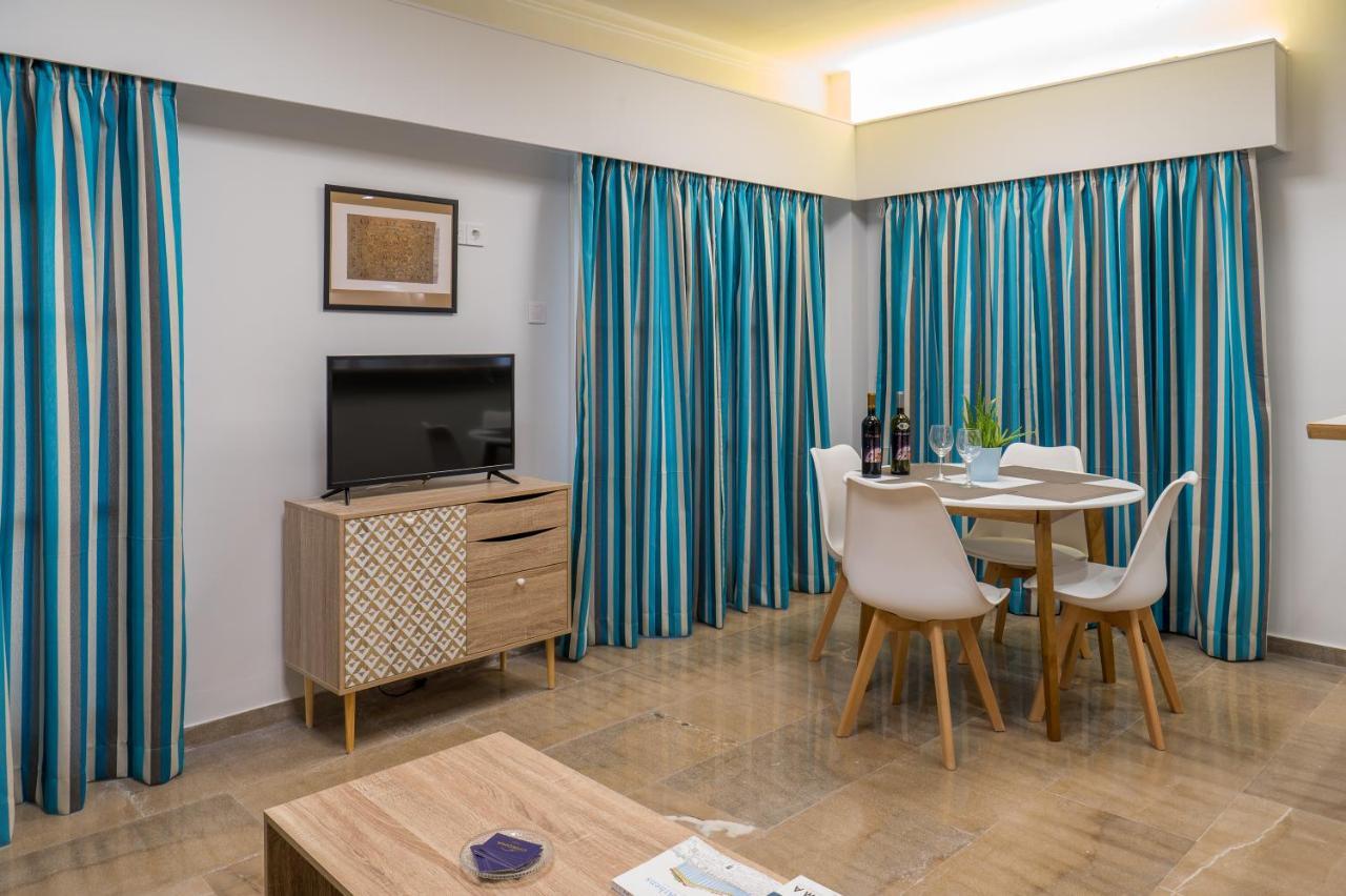 Chroma Lodge Rafina