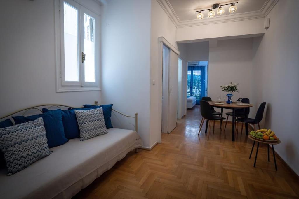 Blue You Apartment Downtown