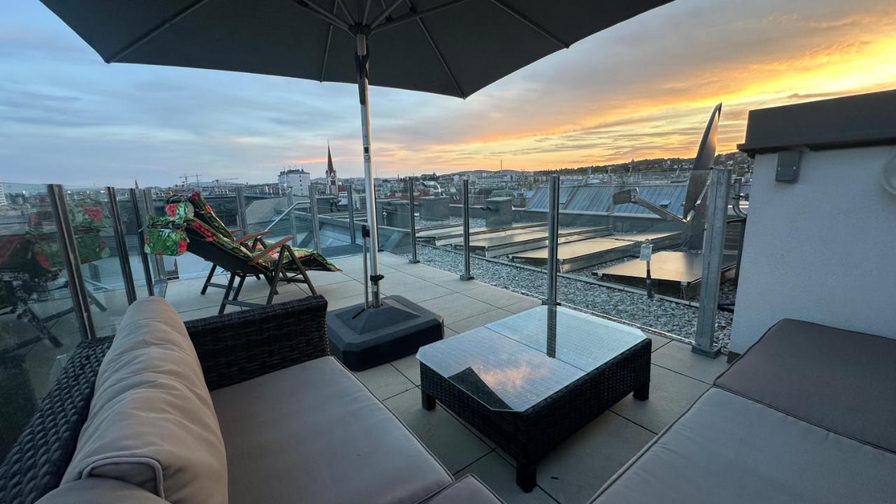 Wiener Schloss Wilhelminen Apartment 360 Views