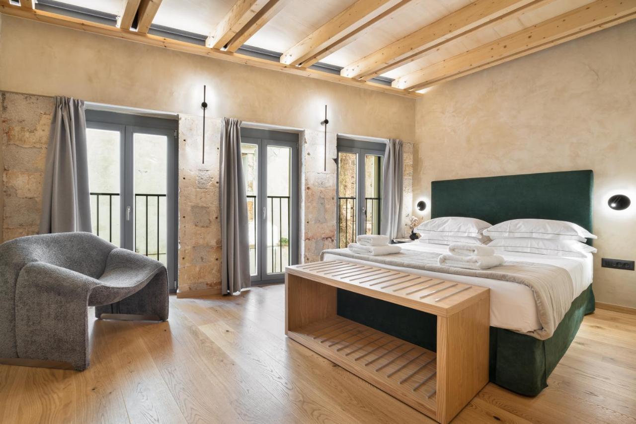 Po-em Suites