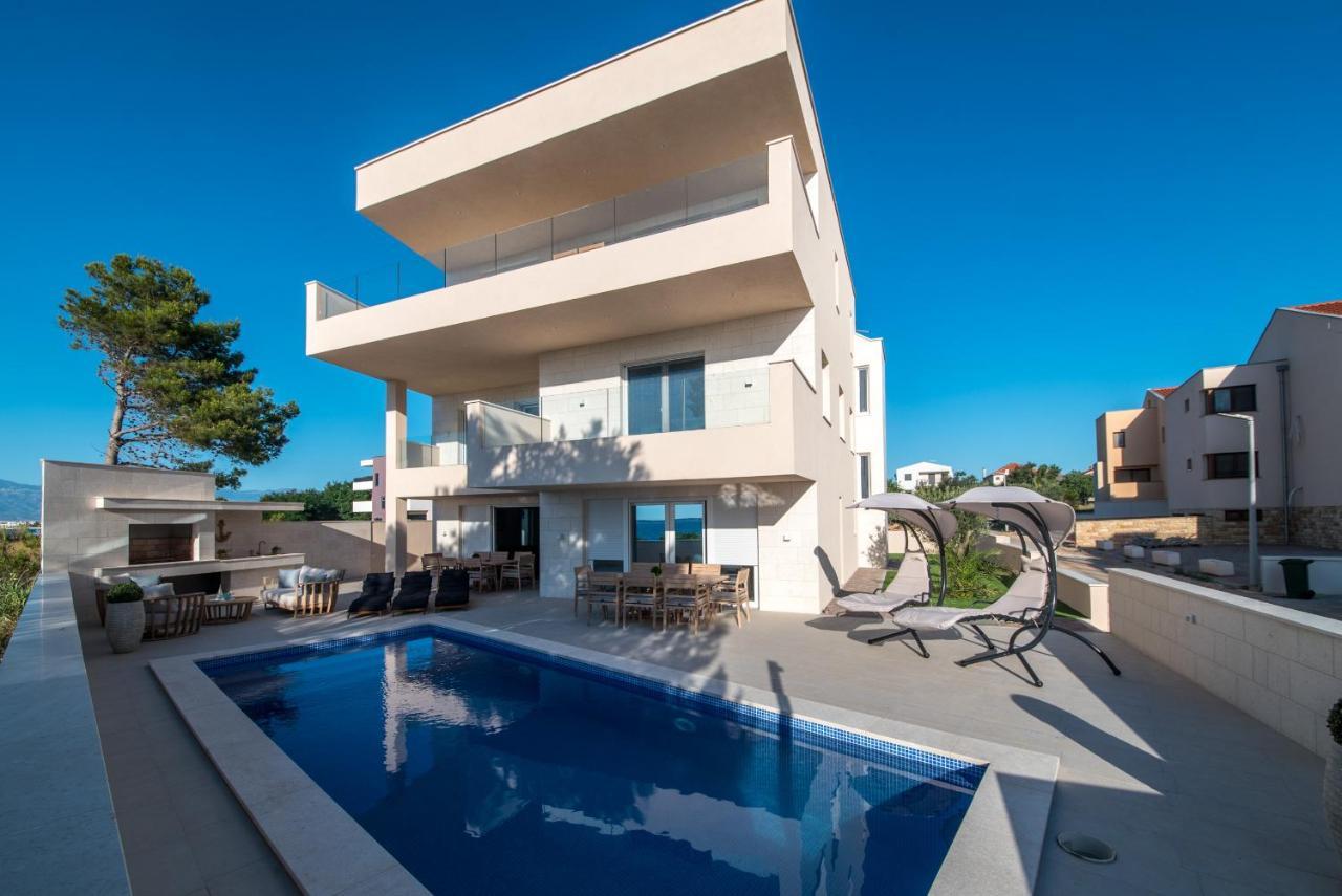 Zitab Luxury Apartment