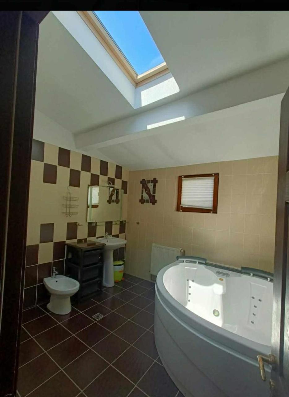 Innaianina Apartament