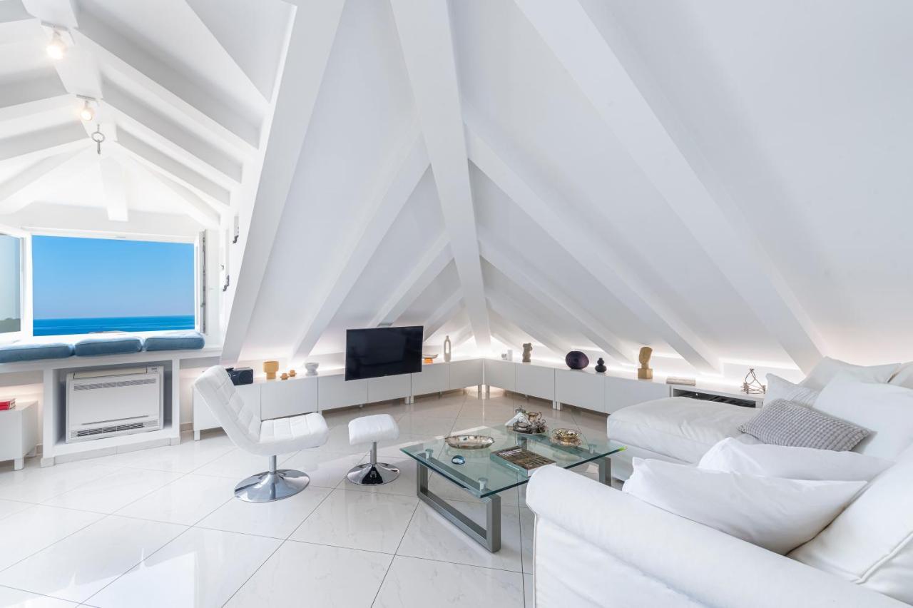 Apartment Flores Blanco