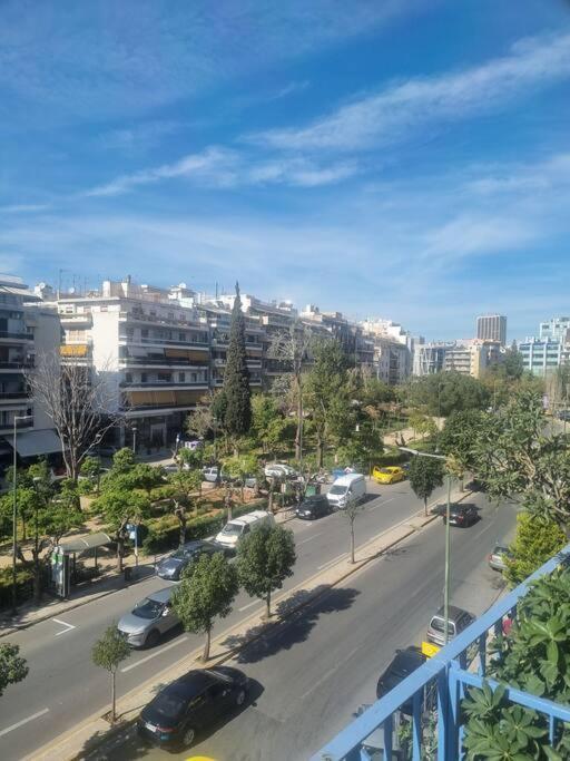 Apartment With A View In Athens