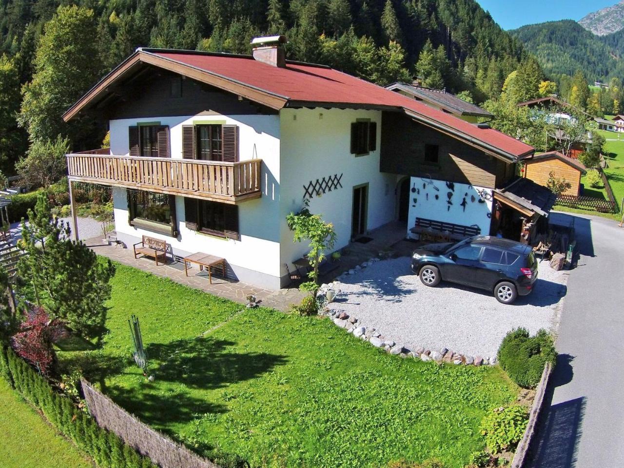 Chalet In Ski Area In Leogang