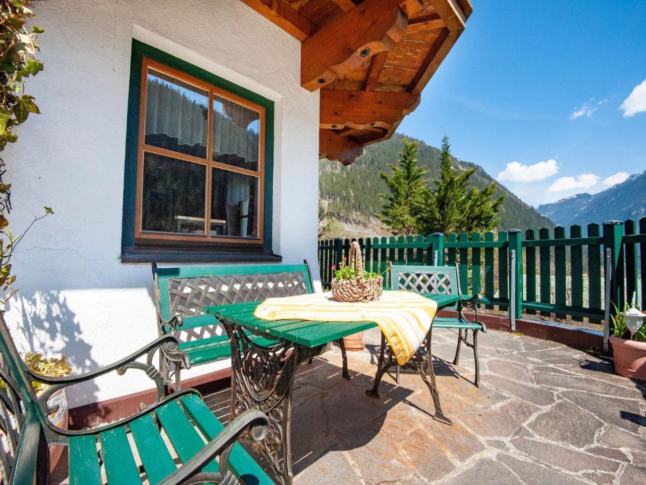 Apartment Between Mayrhofen & Finkenberg