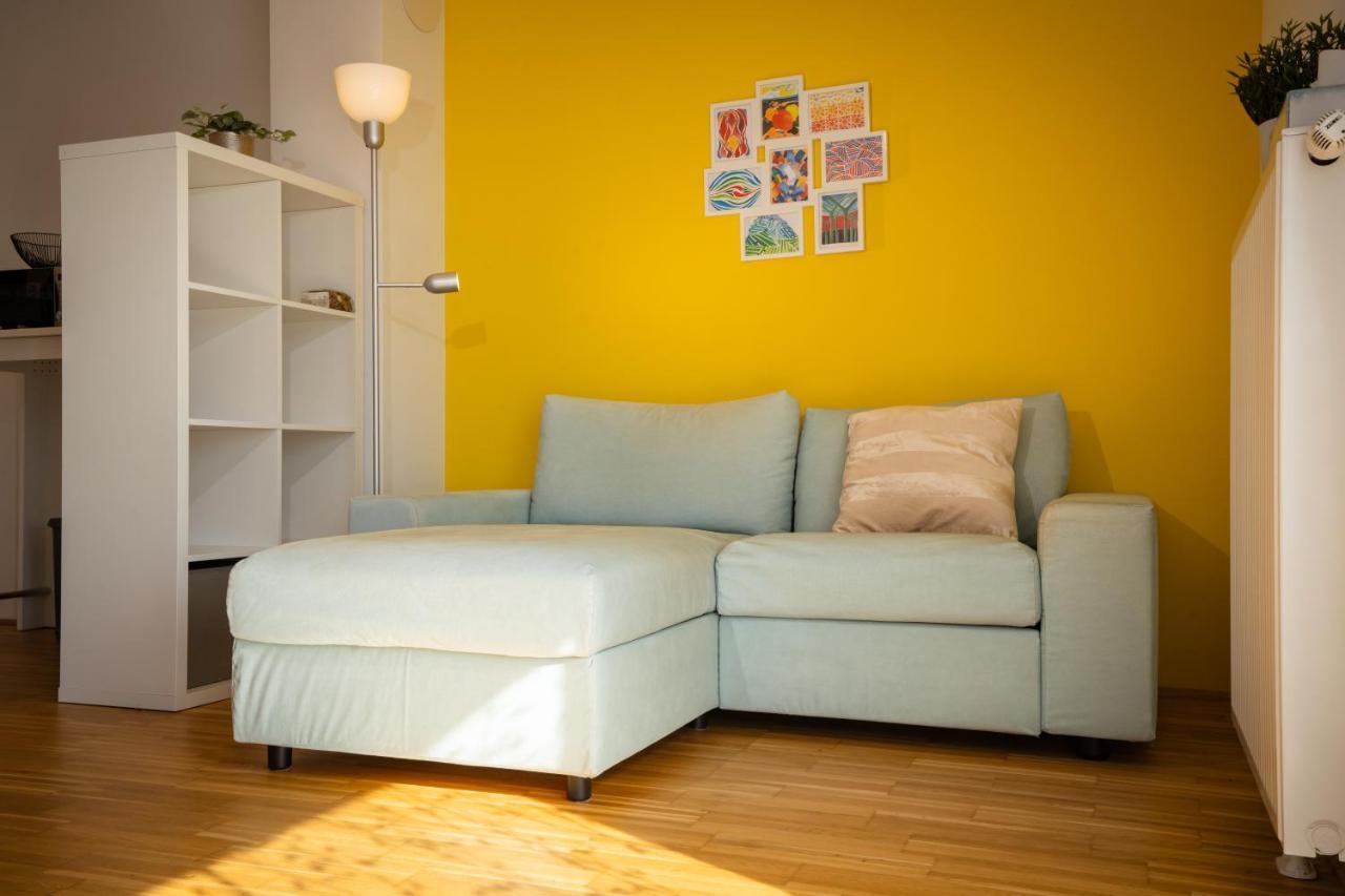 Gemutliches Apartment Nahe Schonbrunn Mit Balkon