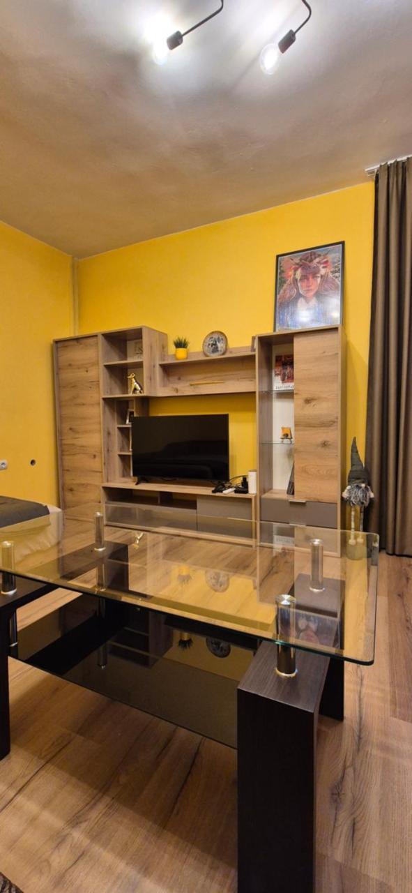 Apartament Sotirovi