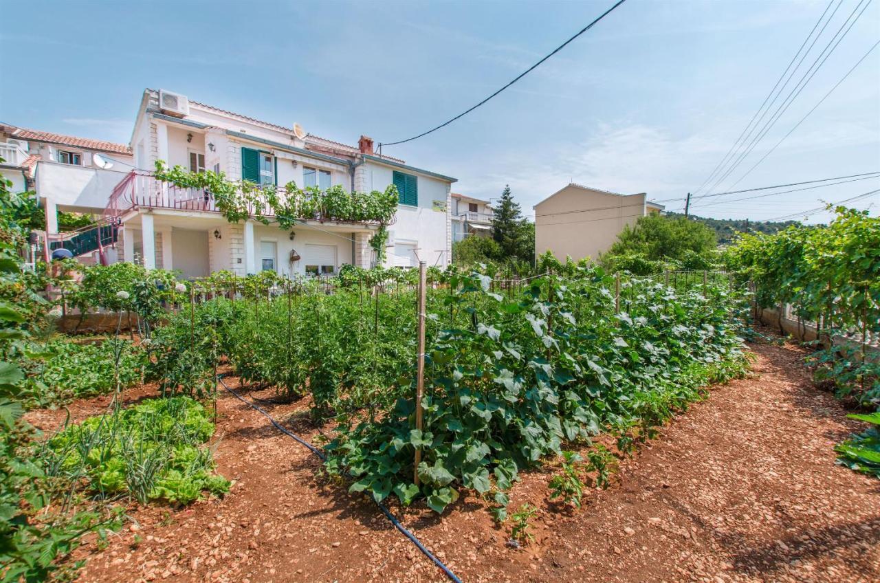 Apartments Mala Dalmacija