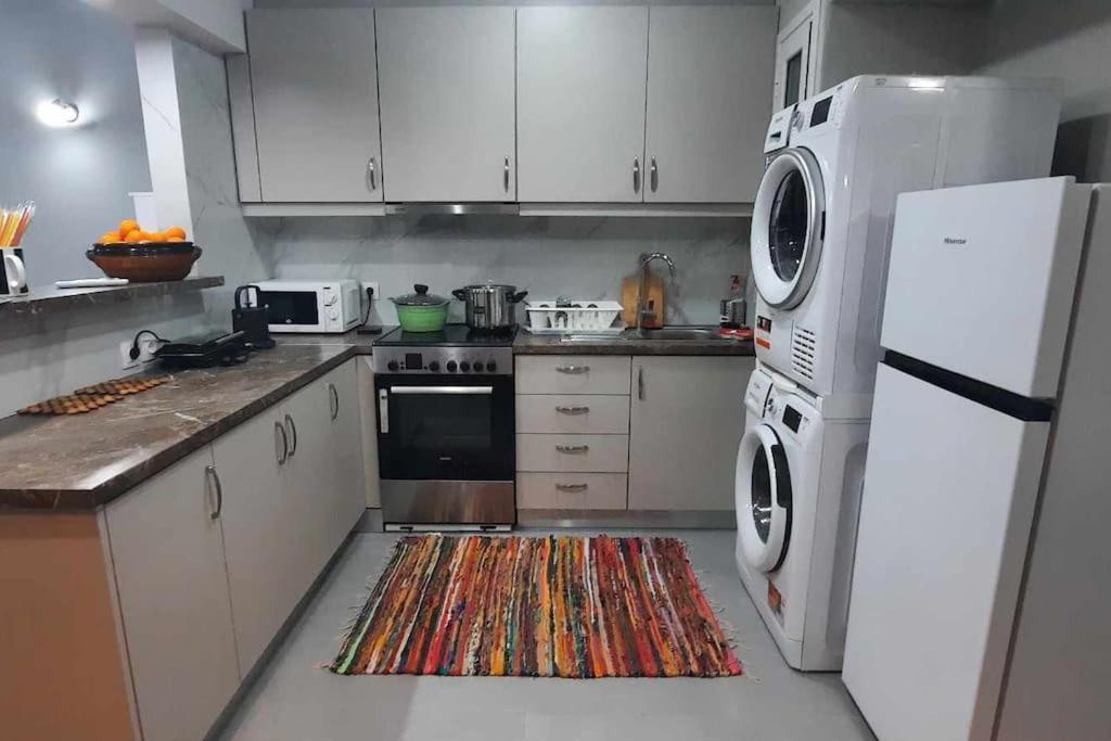 Apartament U Anny Eakou