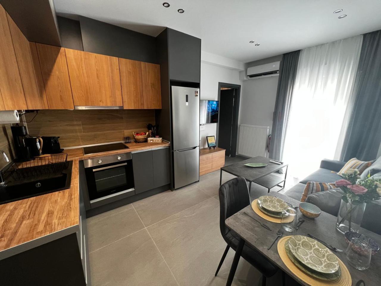 Oasis In Thessaloniki With 500 Mbps Internet
