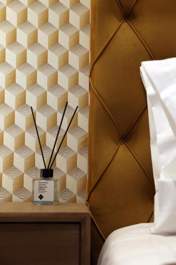 Rizes Suites Skg