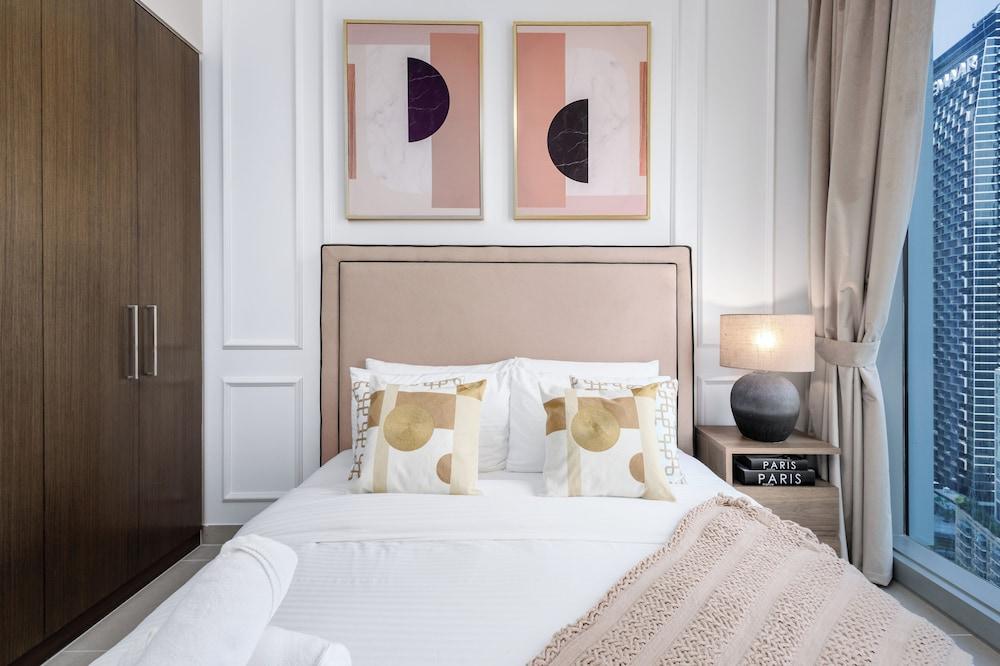 Venduras Luxurious 4br Burj Downtown