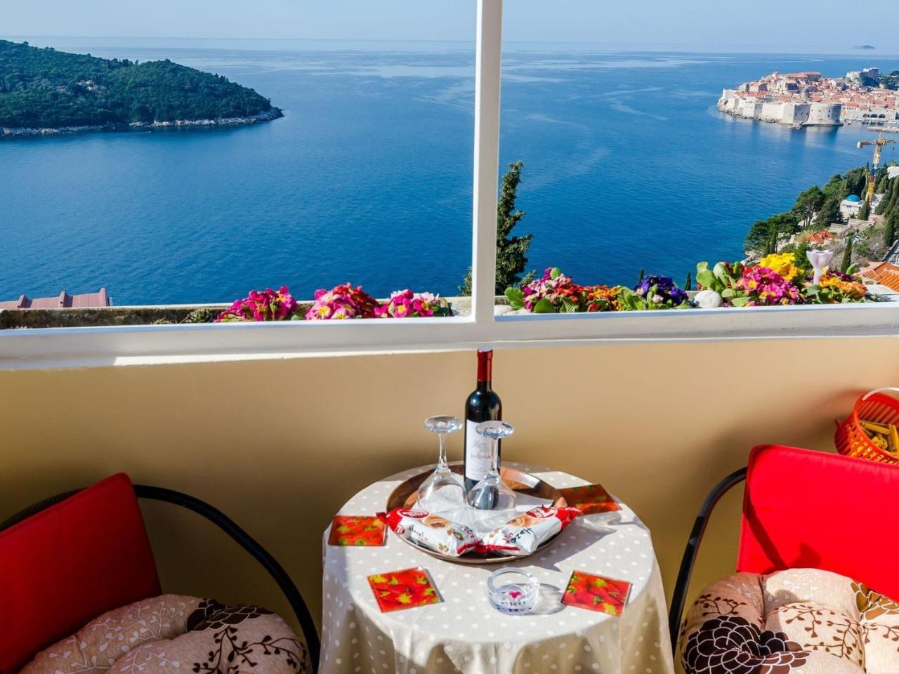Apartment Vedrana One-bedroom Apartment With Balcony & Sea View