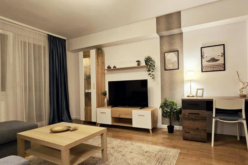 Unique Apart & Ultra-central Location