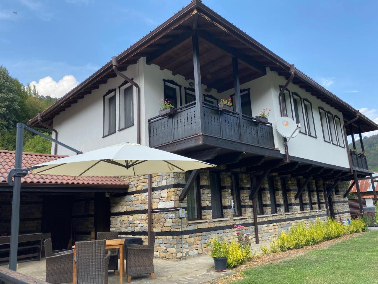 Kyshta Za Gosti Lykite