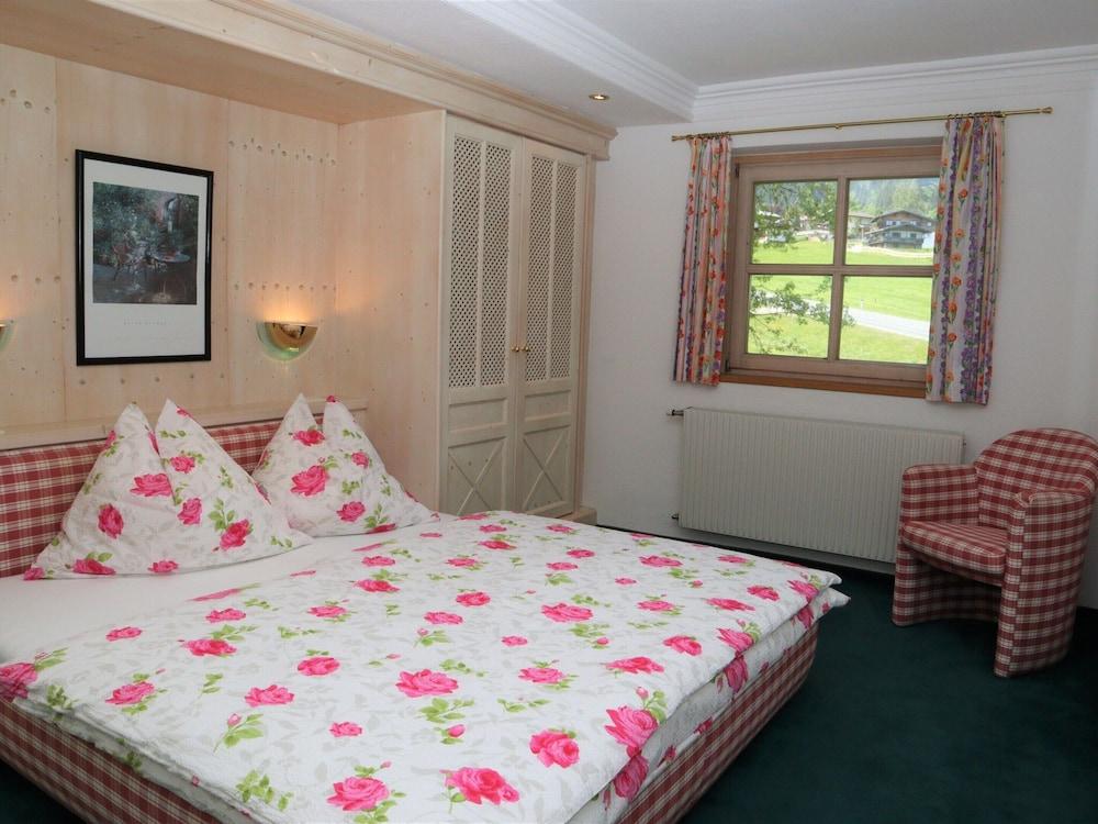 Apartment In Krimml With Balcony