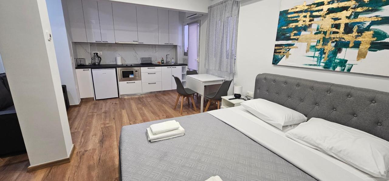 Warm & Cozy Apartment In Nice Location!
