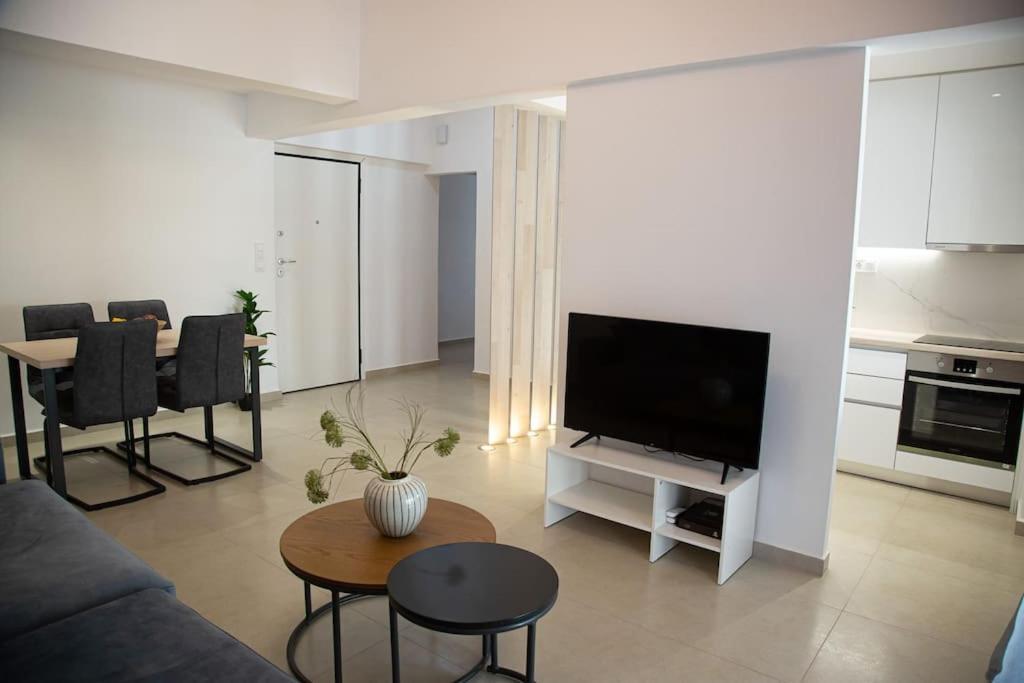 Large Flat With Terrace