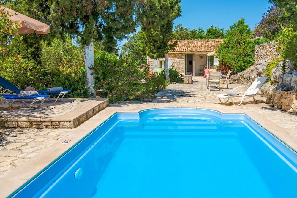 Millers Cottage Large Private Pool A C Wifi 2497