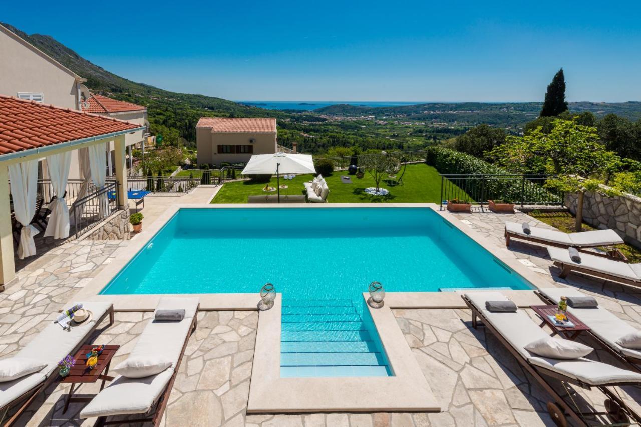 Villa Festa