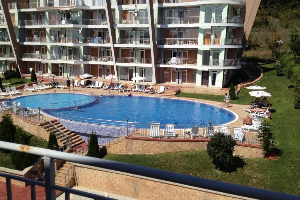 Apartament V Komplekse Sanset Kosharica,solnechni Bereg