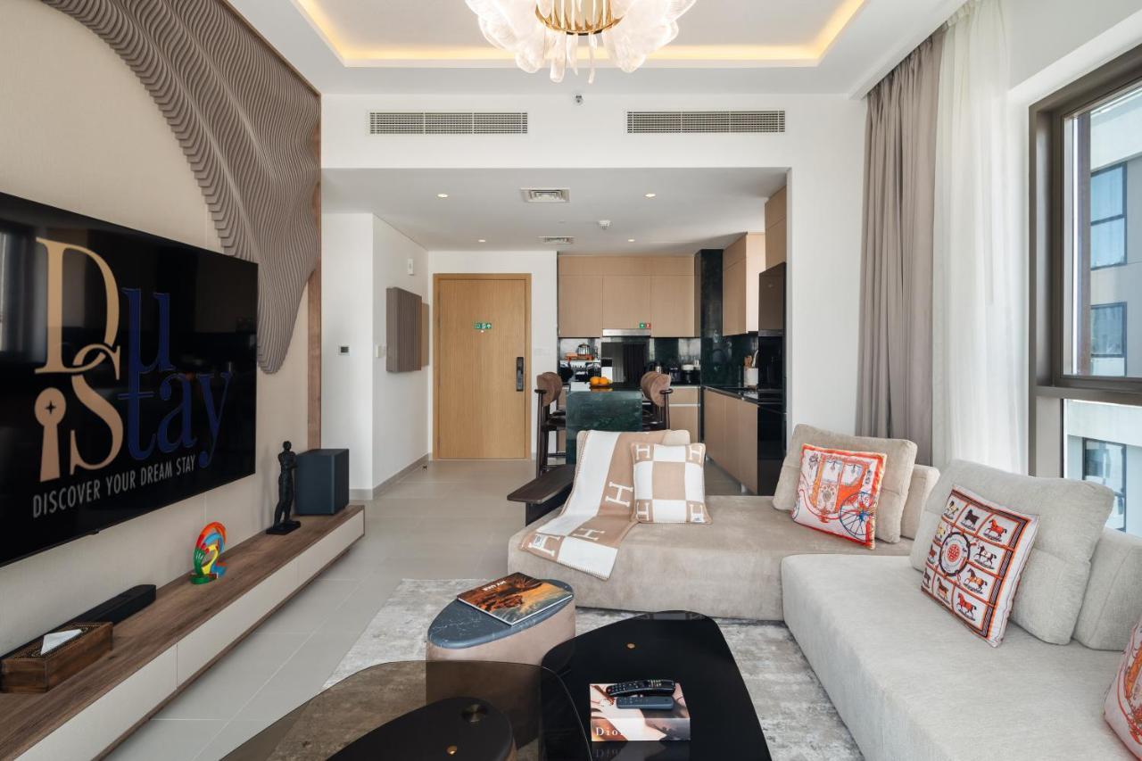 Elegant Apartment for Relaxation, Creek Harbour - by Dustay