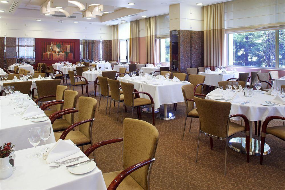 Holiday Inn Athens Attica Av. Airport West, An Ihg Hotel