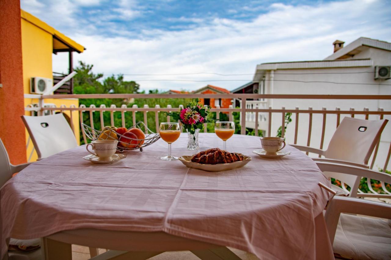 Apartment Tony 2bdr Beachfront