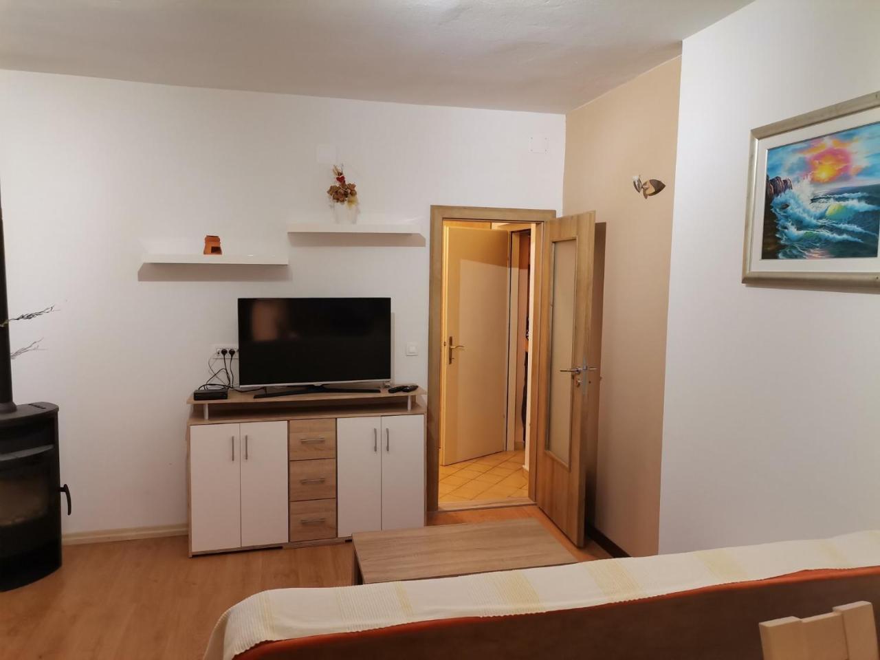 Gordana Apartments