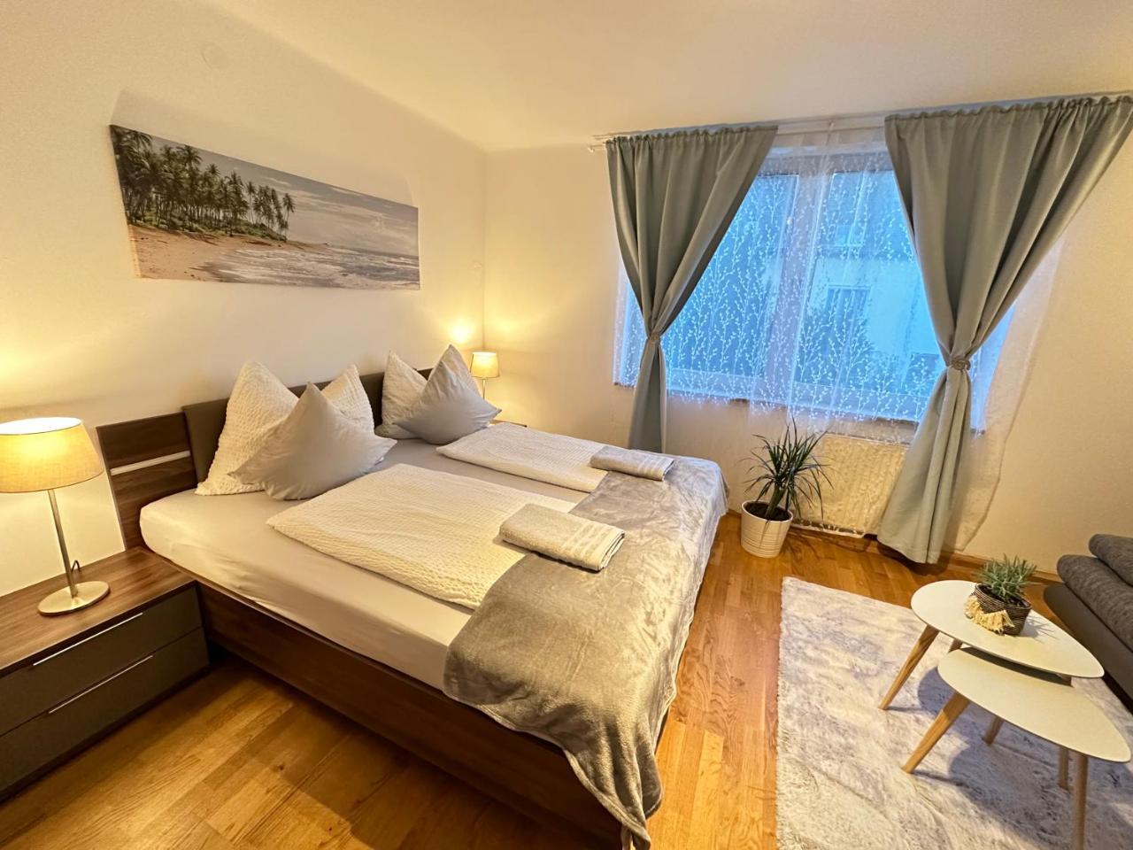 Green Paradise With Garden & Free Parking