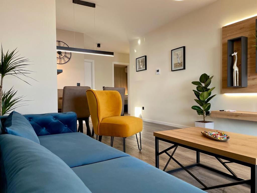 Apartment Linda With Panoramic Sea View