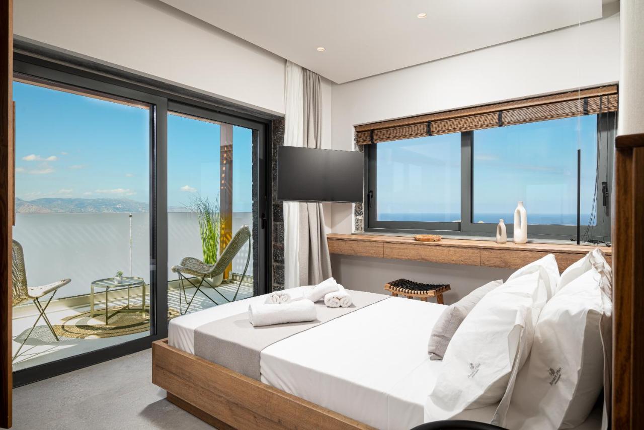 Petra Luxuria Villa With Private Heated Pool