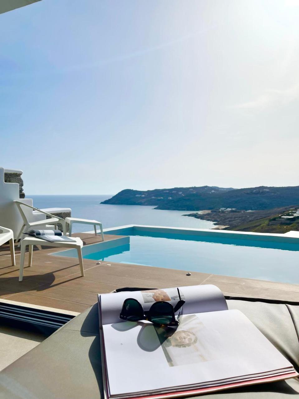 Luxury House With Private Pool At Elia Beach
