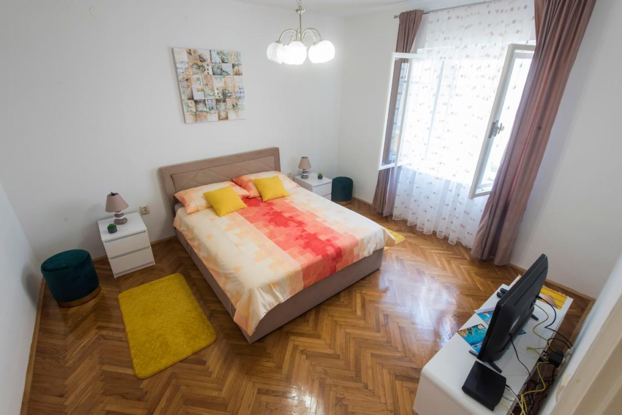 T & M Apartment With Parking In The Old Town