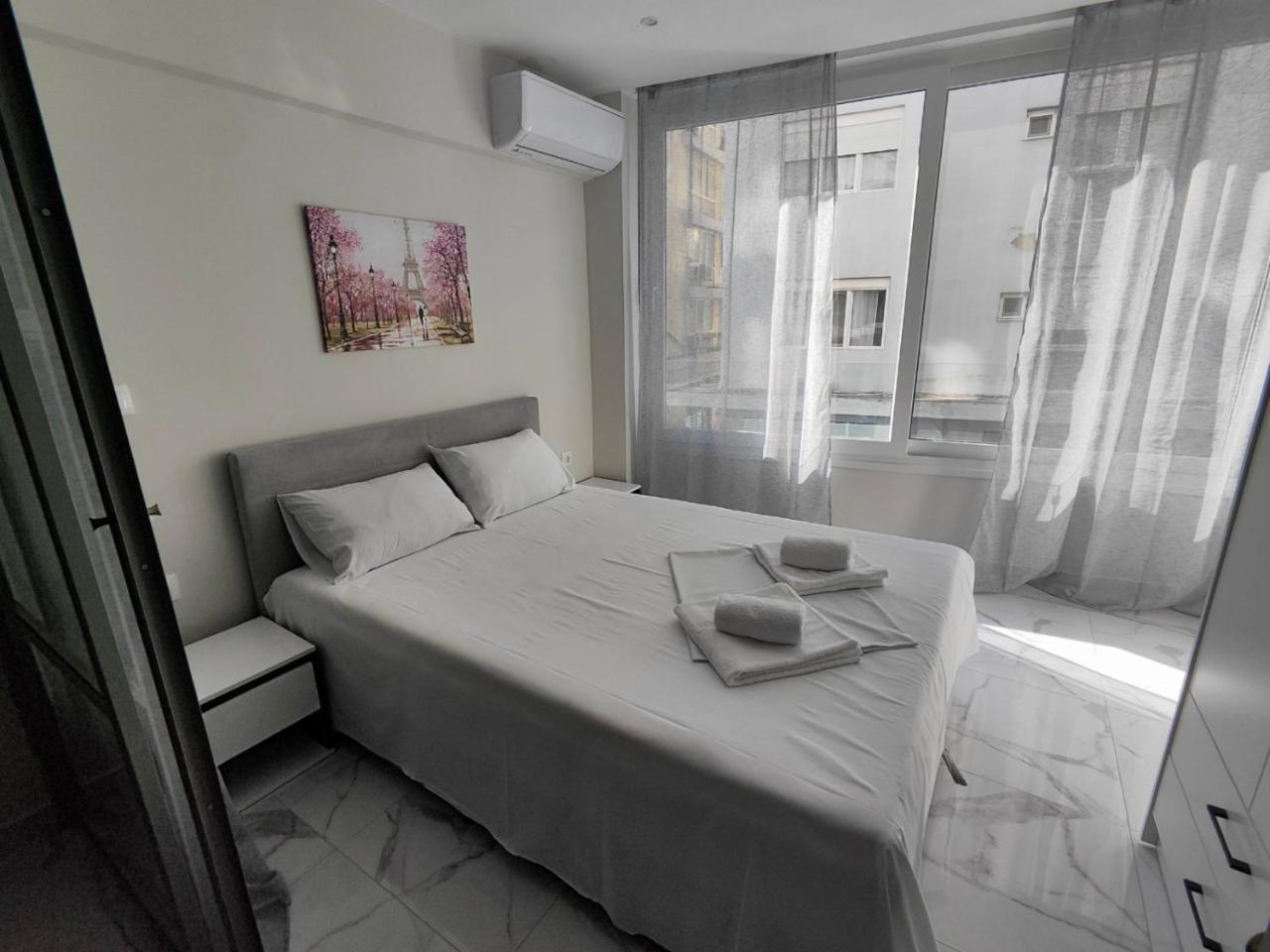 Danae, The Luxury Suites
