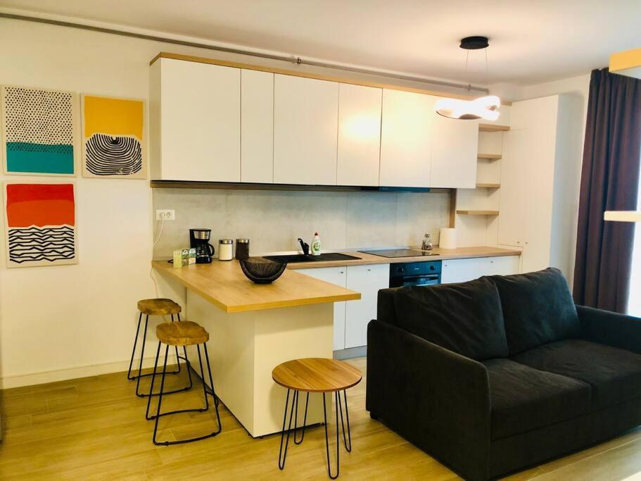 Joy City Stay Torontalului 41