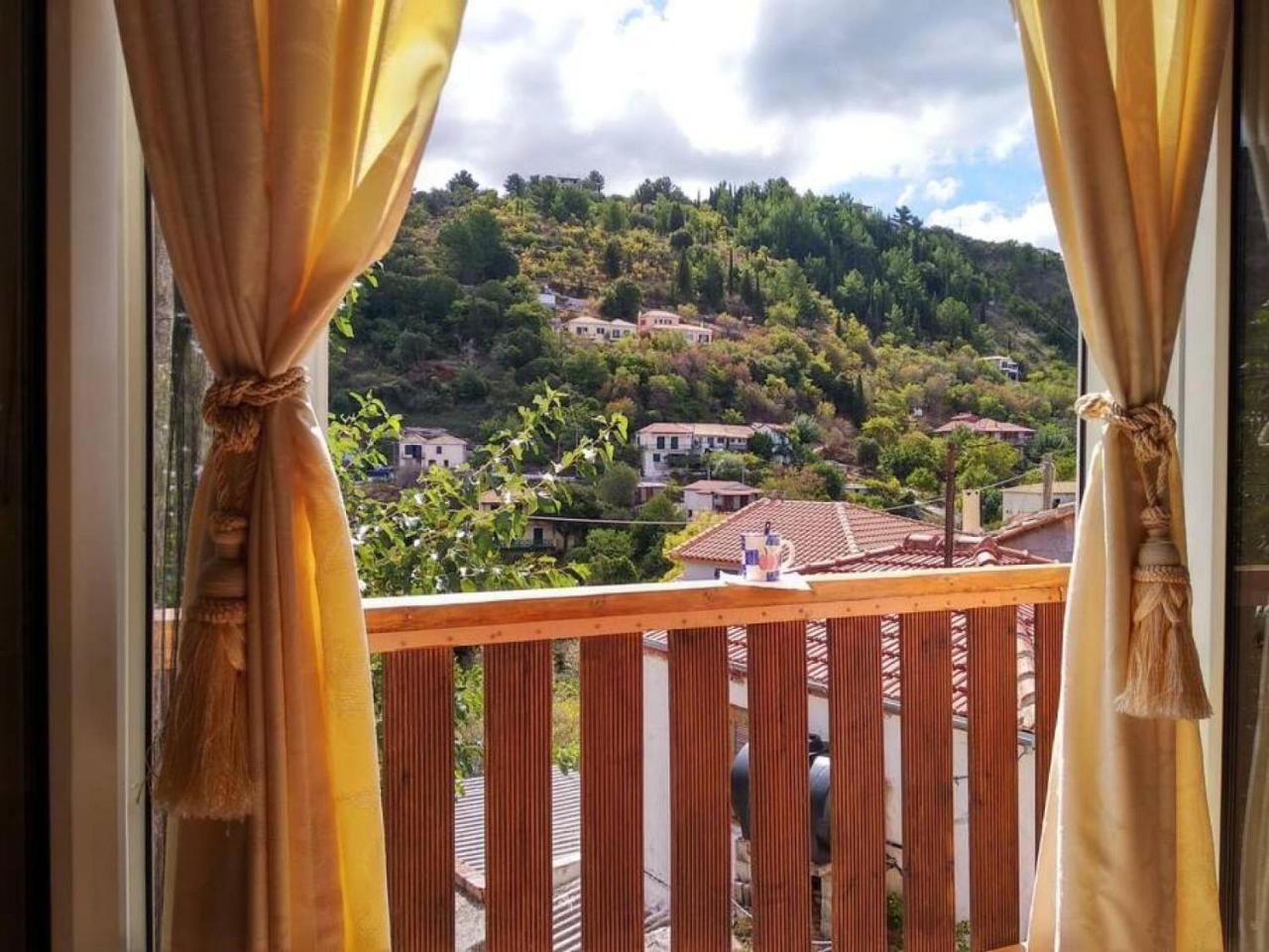 Aggelos House In Kalamitsi