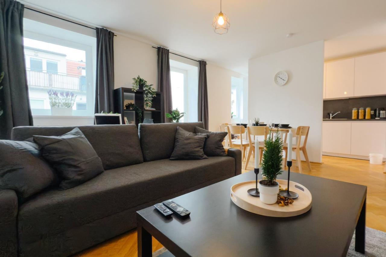 110qm, 4 Bedrooms, Near Schonbrunn Axara Housing Osw 33