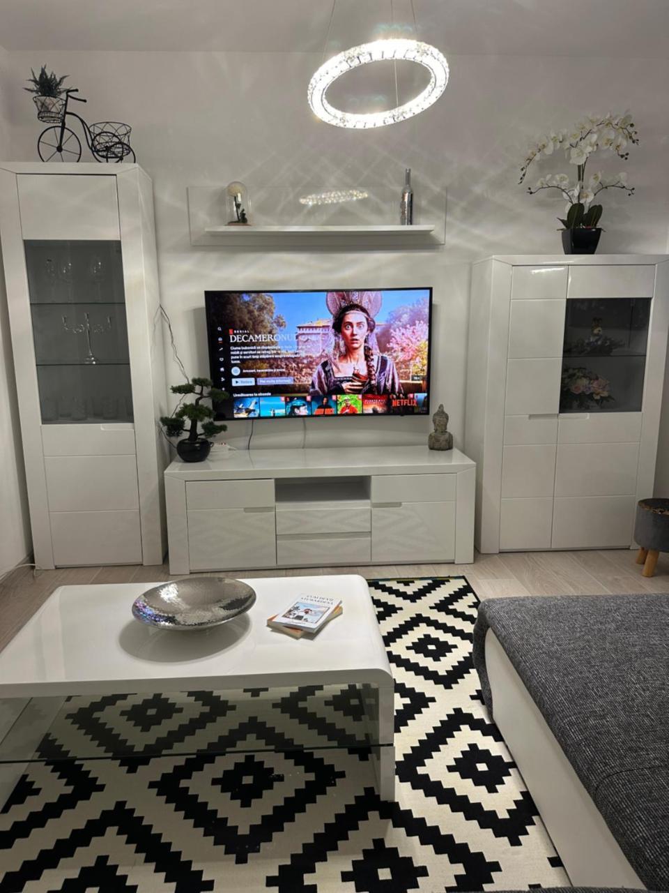 Complex Apartment Self Check-in 24h