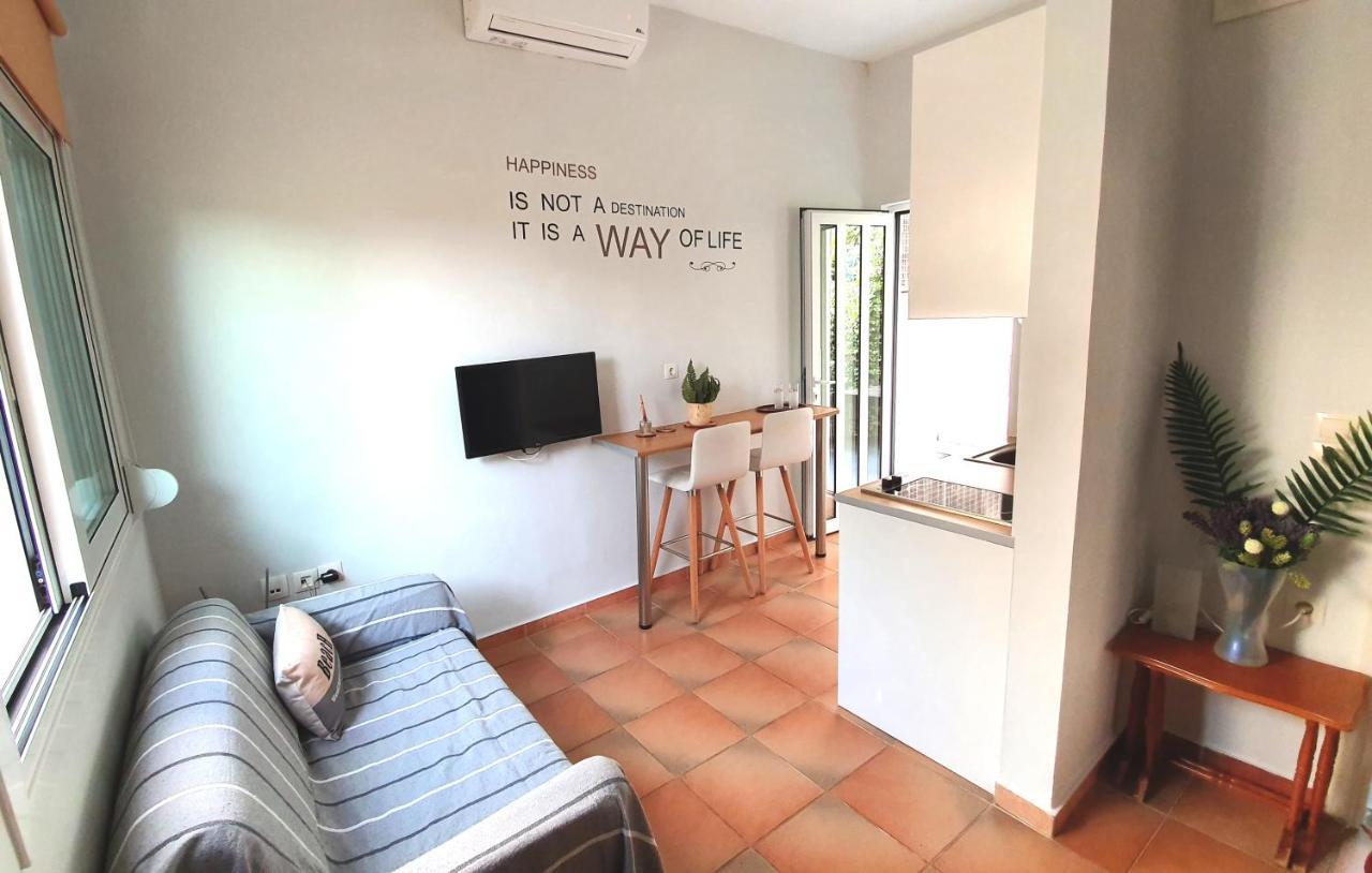 Cozy Seaside Studio In Lemos Vouliagmenis